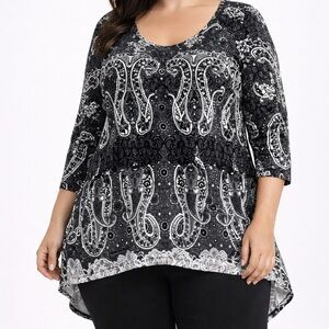 Roz & Ali Paisley Tunic Top 2X Black White High-Low 3/4 Sleeve